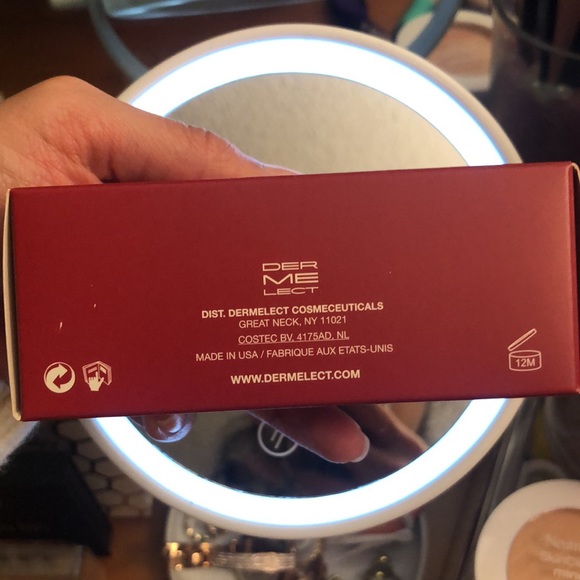 Dermelect Cosmeceuticals | OUTCREASE
Retinol Trifecta Serum - Picture 8 of 10